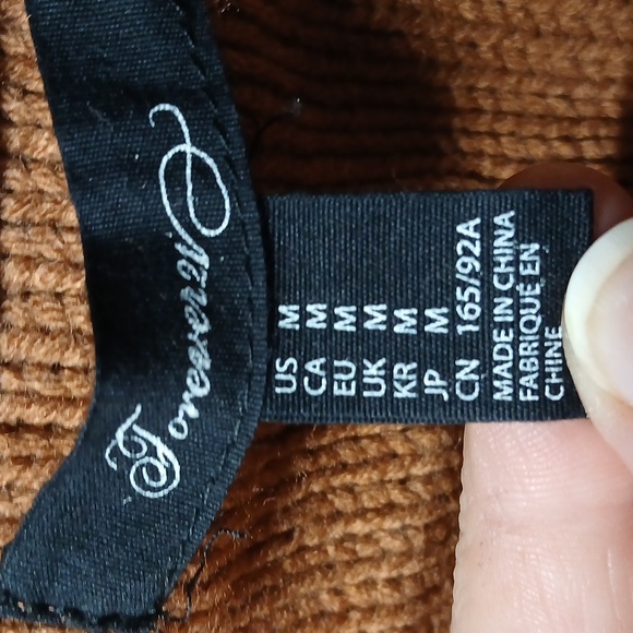 Forever 21 Button Up V-Neck Sweater Cardigan, Size M - Picture 6 of 12